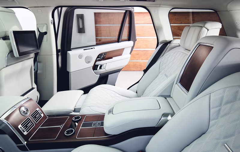 DEFINITIVE LUXURY